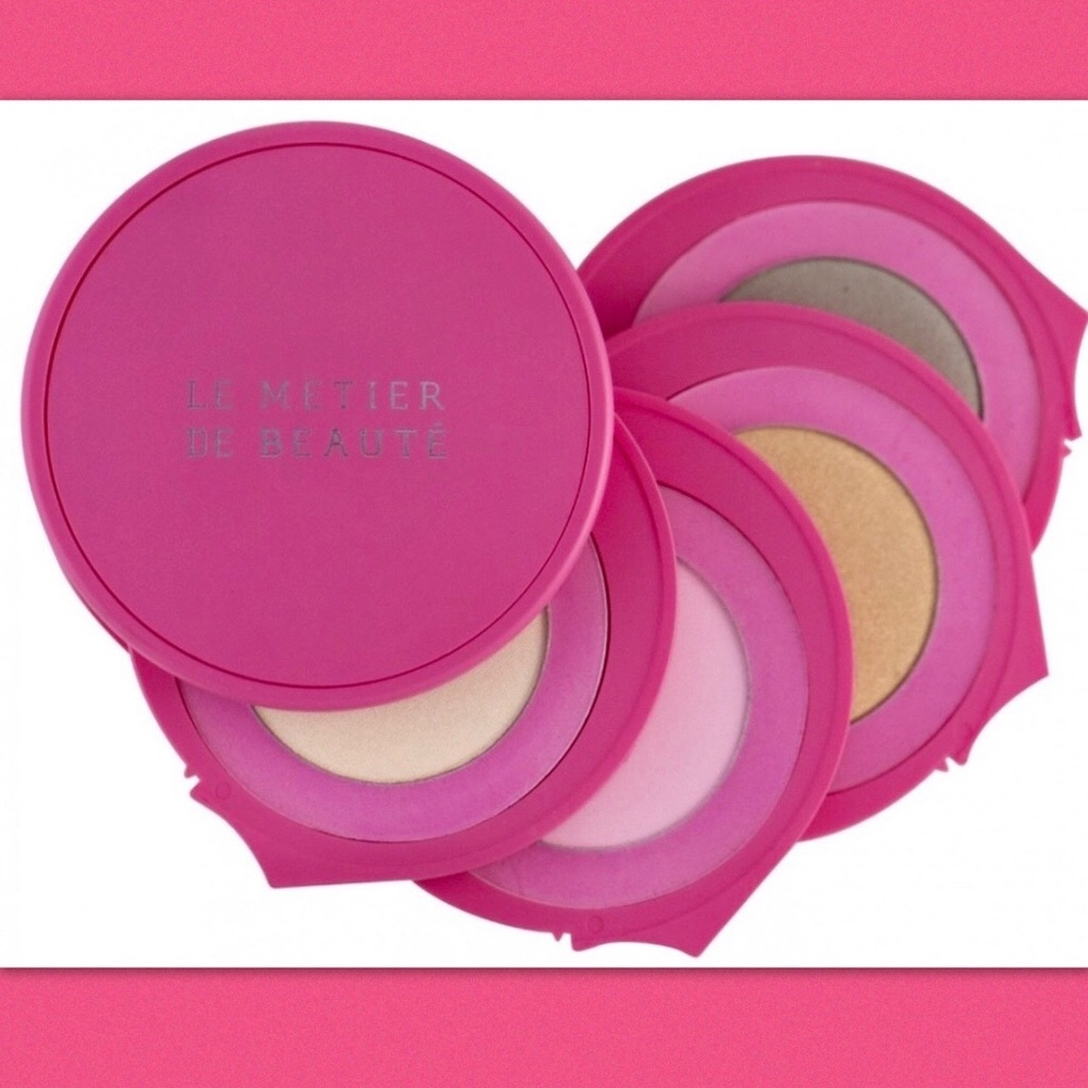 Le Métier de Beauté
BREAST  CANCER KALEIDOSCOPE